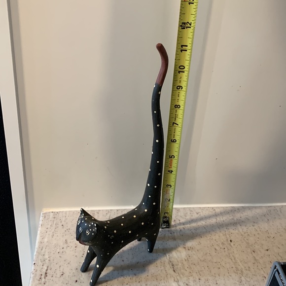 Vintage, Folk Art wooden polka dot kitty - Picture 7 of 7